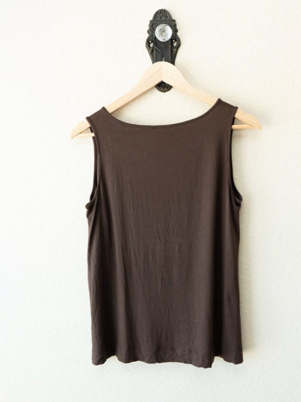 J Jill Wearever Tank Top S Dark Brown Scoop Neck Relaxed Draped Stretch Basic - Picture 10 of 14